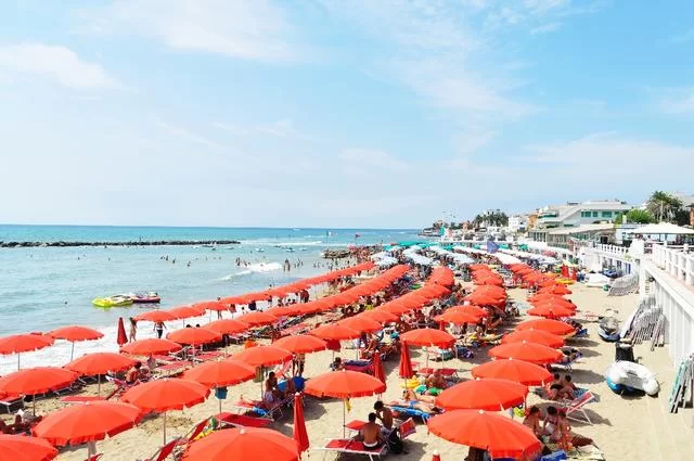 Ra Boe / Wikipedia / CC-by-sa-3.0 de Санта Маринелла